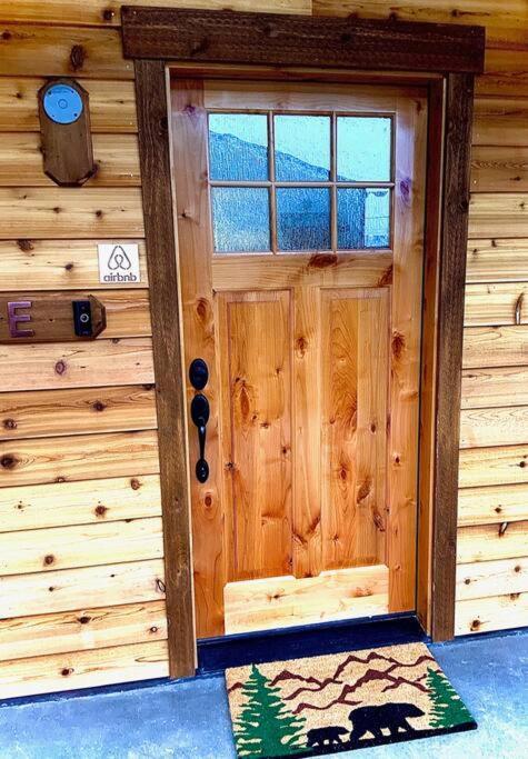 Cedar Mountain E Holiday home