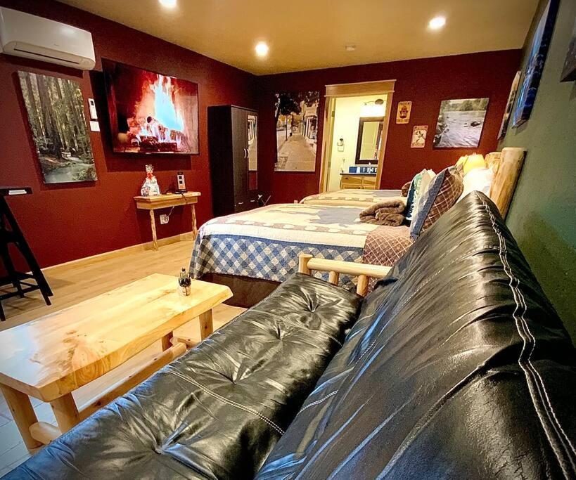 Holiday home Cedar Mountain E